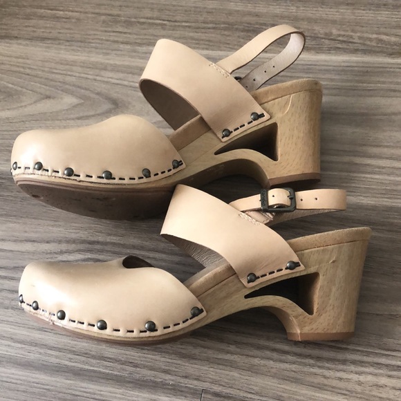 Dansko heels size 38 - Picture 2 of 4